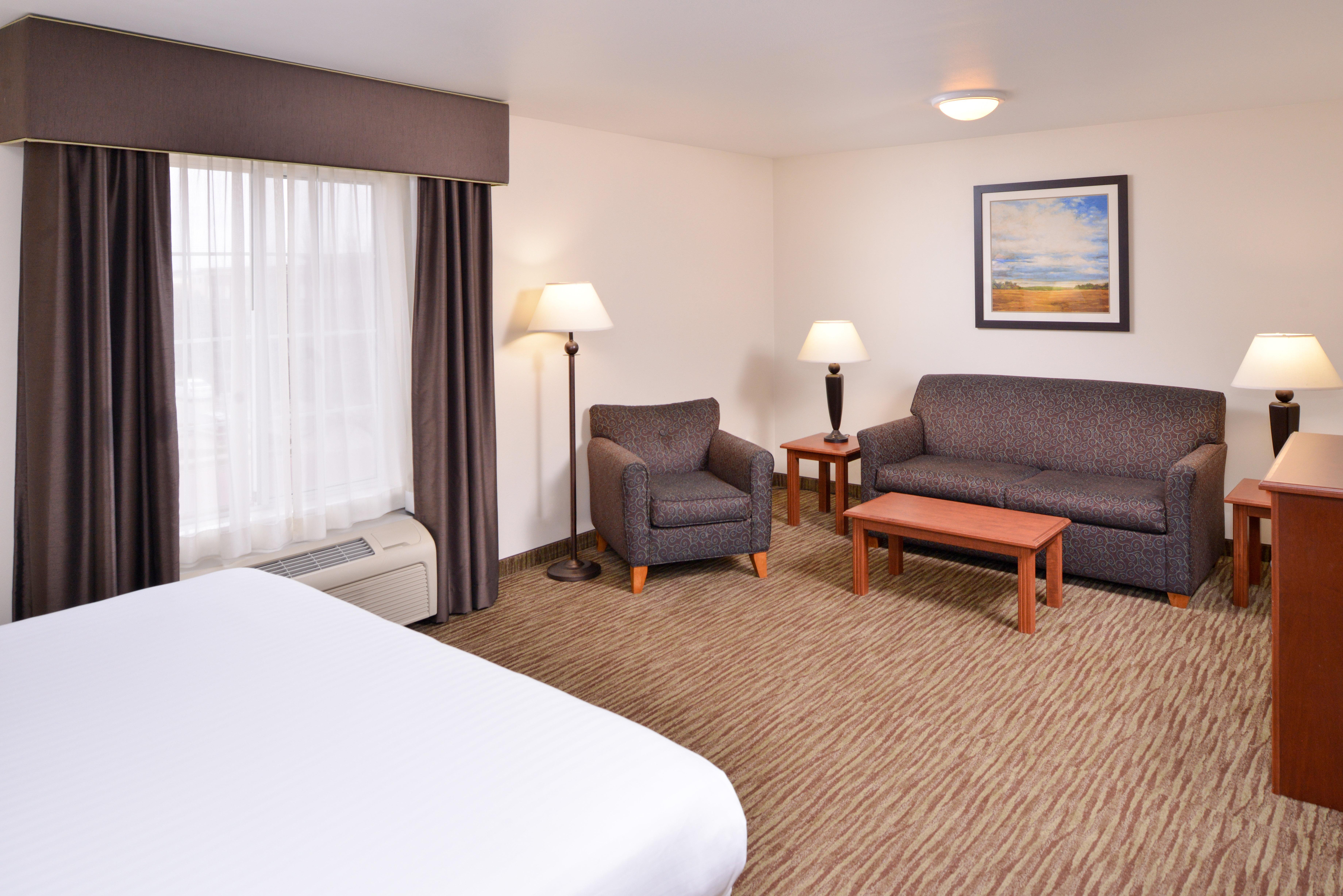 Holiday Inn Express Hotel & Suites Sioux Falls At Empire Mall By Ihg Exterior foto