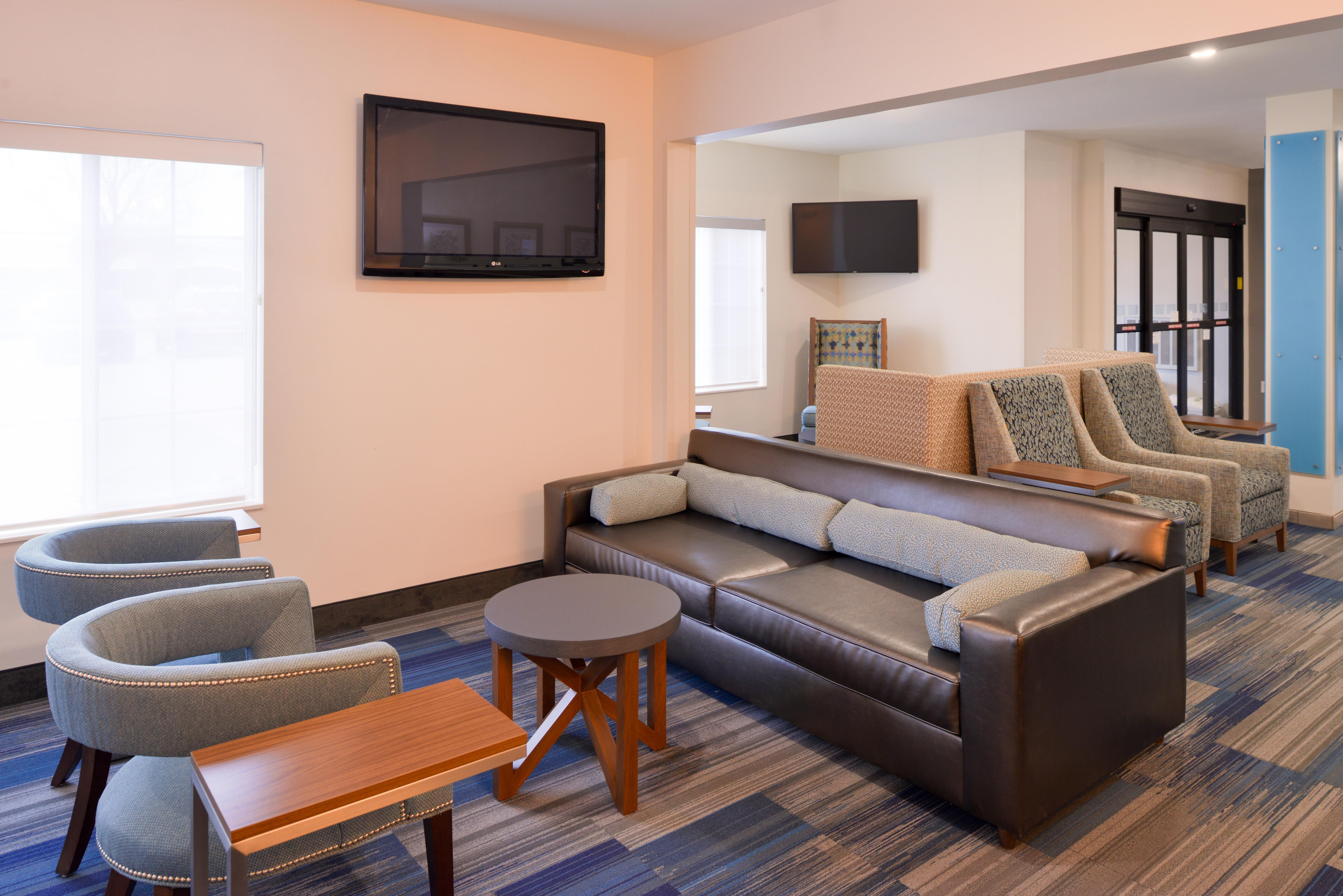 Holiday Inn Express Hotel & Suites Sioux Falls At Empire Mall By Ihg Exterior foto